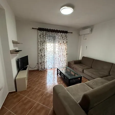 Vlora Apartament Beach Apartamento *