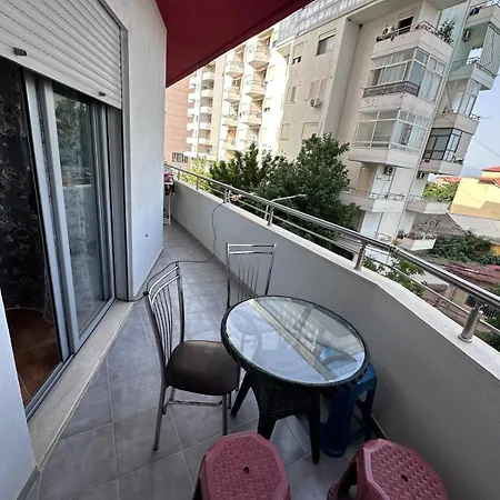 Vlora Apartament Beach Apartamento